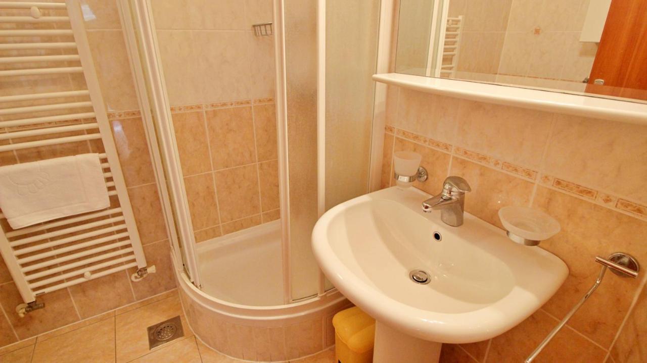 Apartment Ora Omiš Zewnętrze zdjęcie