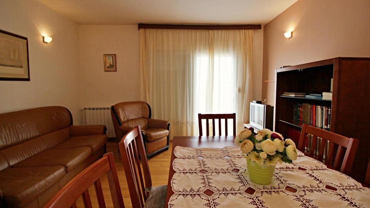 Apartment Ora Omiš Zewnętrze zdjęcie